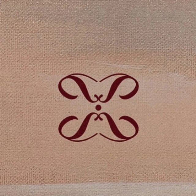 Logo Maison Ora sur textile.